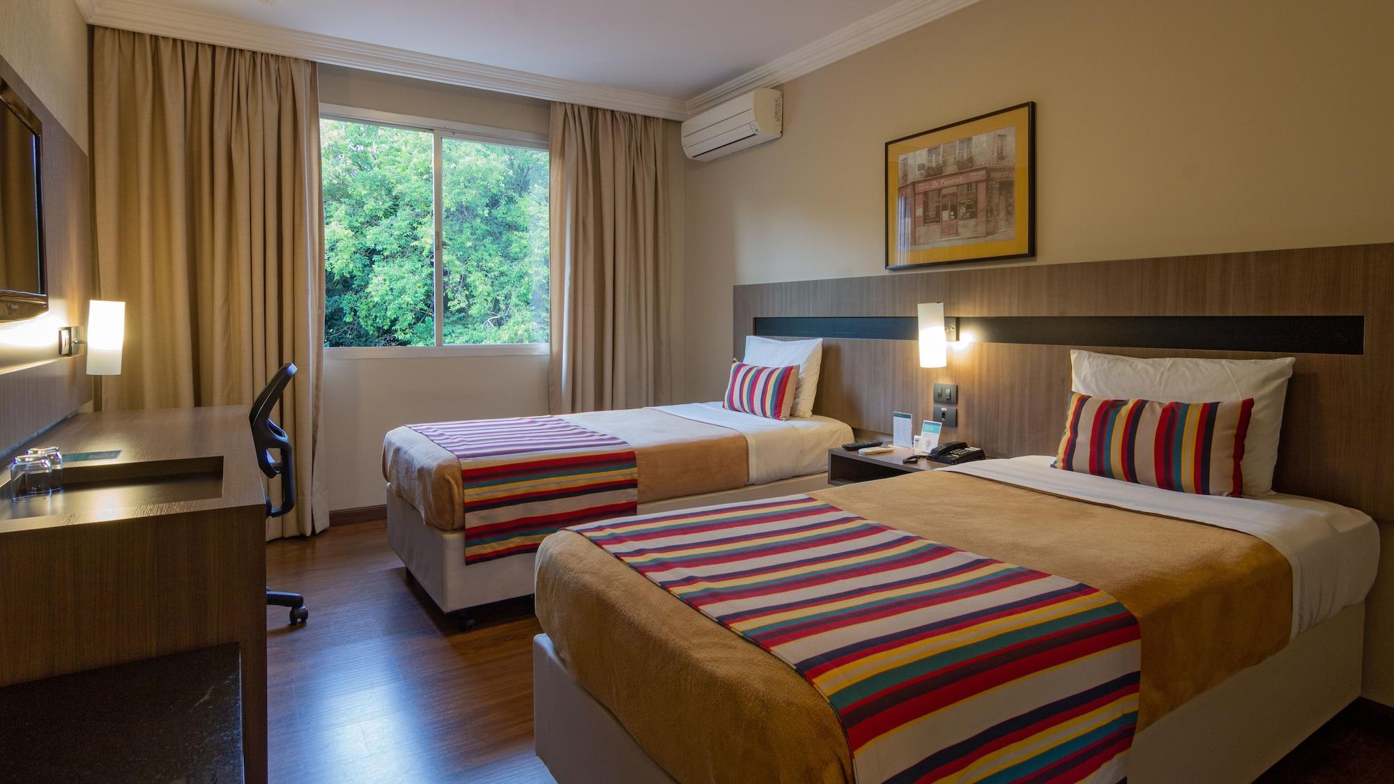 Hotel Deville Express Cascavel Cascavel  Exterior foto