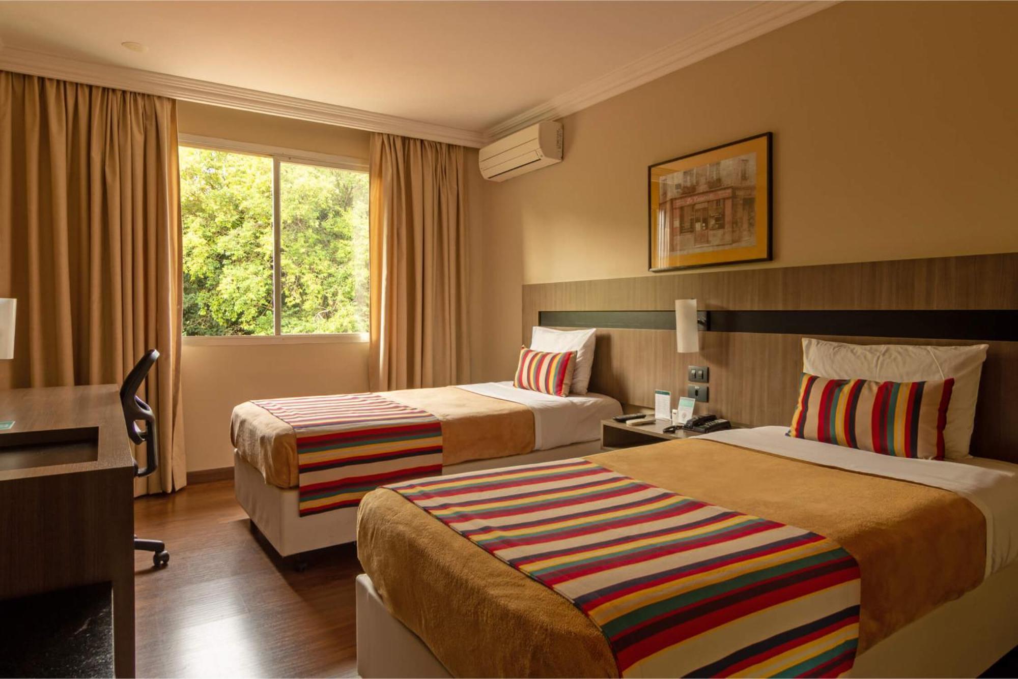 Hotel Deville Express Cascavel Cascavel  Exterior foto
