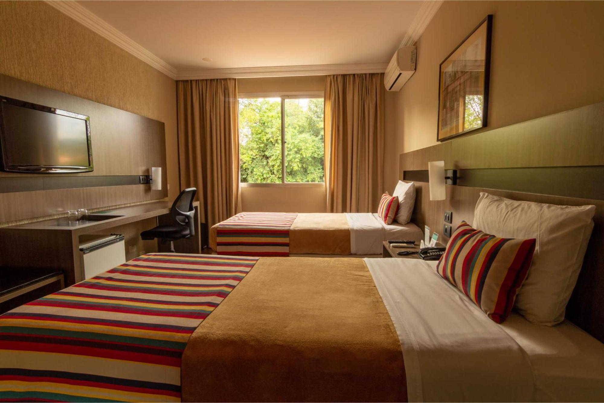 Hotel Deville Express Cascavel Cascavel  Exterior foto
